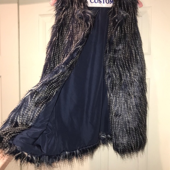 Blue Fury vest - Picture 2 of 3